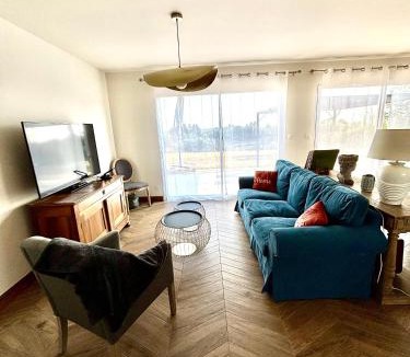 Marcillac-Saint-Quentin House | Maison La Vigne