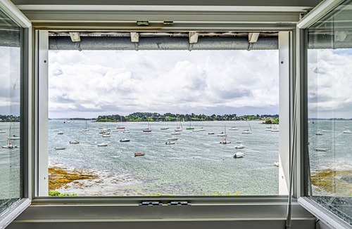 Arradon House | Maison La Prâme by Interhome