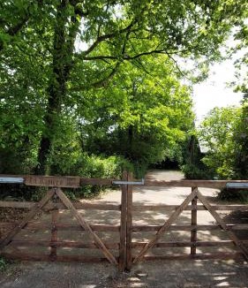 Reffuveille House | Maison La Rivière