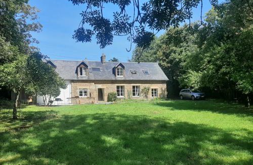 Reffuveille House | Maison La Rivière