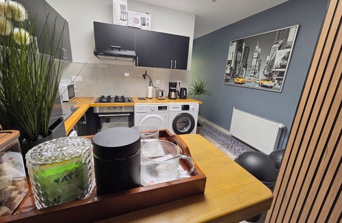 Roubaix House | MAISON LA SOURCE; with five bedrooms and garden