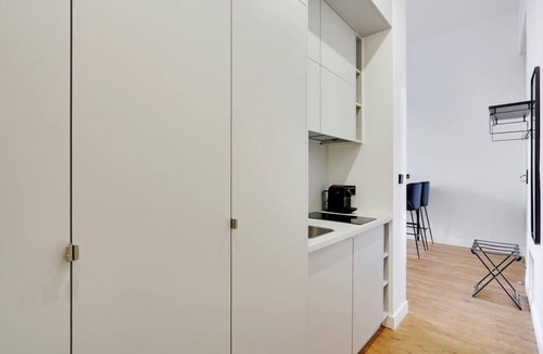 Grand Parc-Paul Doumer Apartment | Maison Labruyère - Aviau Suite