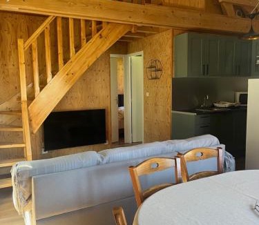 Giffaumont-Champaubert Ski Chalet | Maison Lac du Der