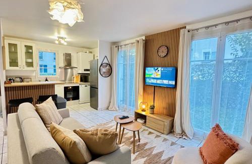 Serris House | Maison Le A, à 2 pas de Disneyland