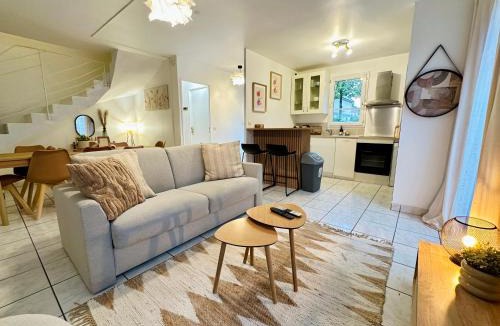 Serris House | Maison Le A, à 2 pas de Disneyland