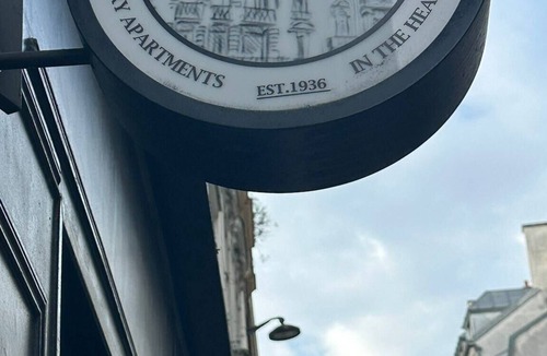 Bonne-Nouvelle Apartment | Maison le Bac Apartments