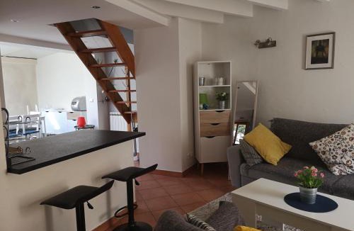 Saint-Leu-la-Foret House | Maison le Napoléon 3 chambres 6 lits, non adapté aux PMR