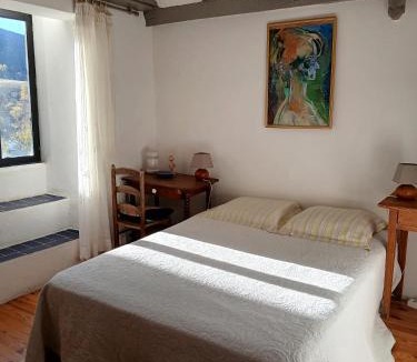 Eyne House | Maison le Presbytère