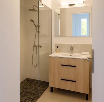 Jayat House | Maison les berges du lac