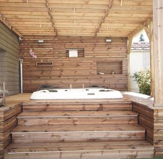 Moneteau House | Maison Les Deux Fontaines