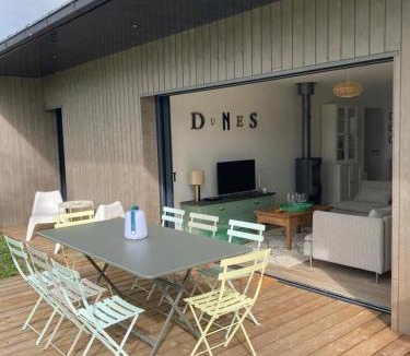 Gouville-sur-Mer House | Maison Les Dunes Bourgales