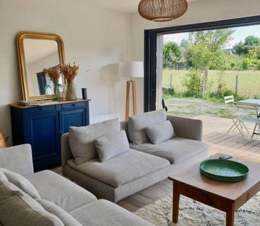 Gouville-sur-Mer House | Maison Les Dunes Bourgales