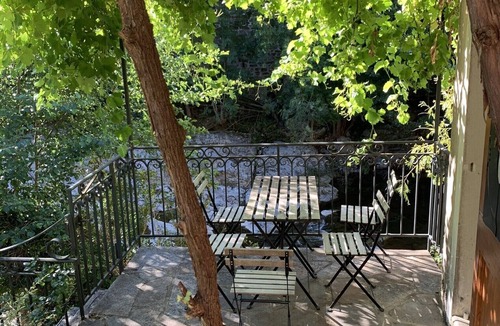 Villefort House | Maison les Pieds Dans L'eau