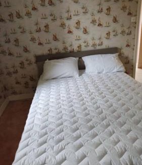 Sainte-Marguerite-d'Elle Ski Chalet | Maison Lison gare