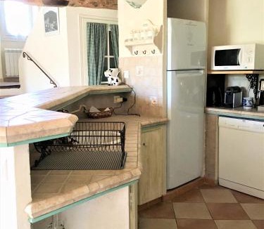 Comps-sur-Artuby House | Maison Lou Colombier