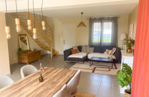 Lion-sur-Mer House | Maison lumineuse, proche plage et nature