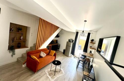 Meral House | Maison Lyloni Méral