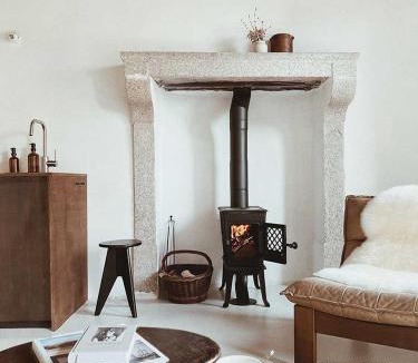 Ambierle House | Maison Magda