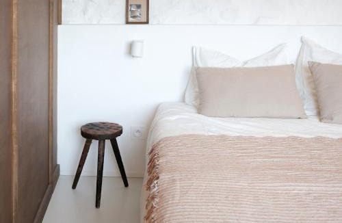 Ambierle House | Maison Magda