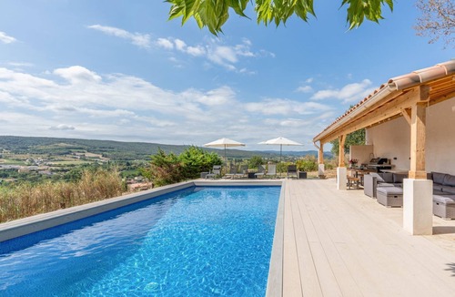 Limoux Villa | Maison Marguerite - Five Bedroom Villa, Sleeps 10