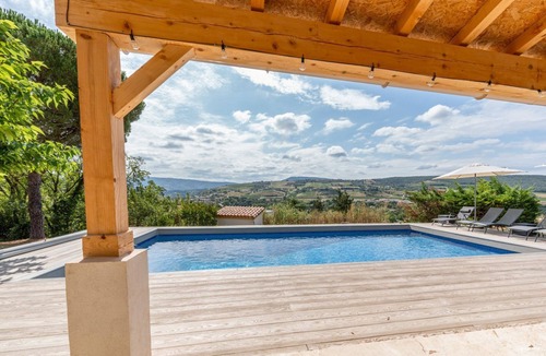 Limoux Villa | Maison Marguerite - Five Bedroom Villa, Sleeps 10