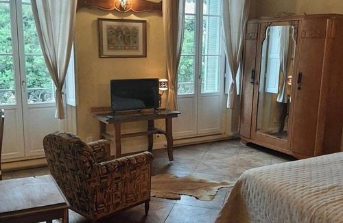 Moux Bed & Breakfast | MAISON MARIE-LOUISE