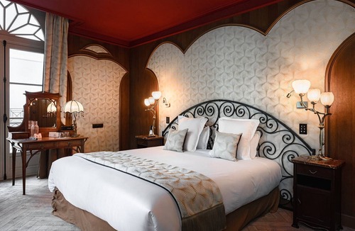 Decre-Cathedrale Hotel | Maison Maubreuil