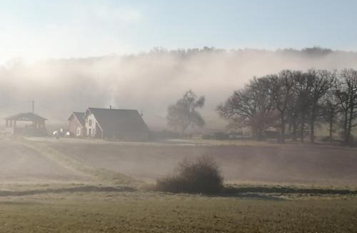 Le Burgaud Bed & Breakfast | MAISON MAUPAS Chambre Rouge