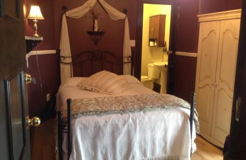 Campbellton Bed & Breakfast | Maison McKenzie House