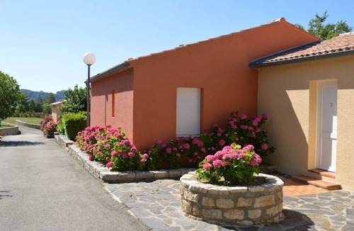 Vallon-Pont-d'Arc House | Maison Mitoyenne Proche du Village