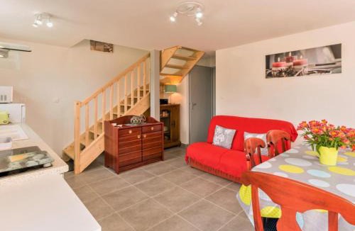 La Plaine-sur-Mer House | Maison mitoyenne cosy à 200m de la mer avec terrasse, wifi et équipements bébé - FR-1-306-1062