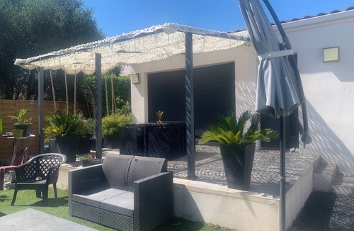 Lunel-Viel House | Maison Moderne à 15 mn des Plages