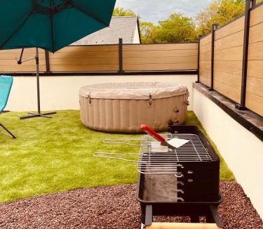 Cerelles House | Maison moderne 3 chambres SPA-jacuzzi mai-septembre