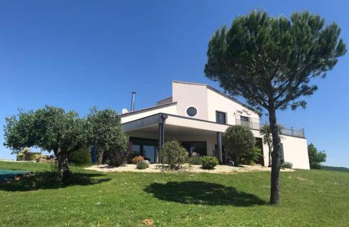 Beaumont-de-Lomagne House | maison moderne avec piscine