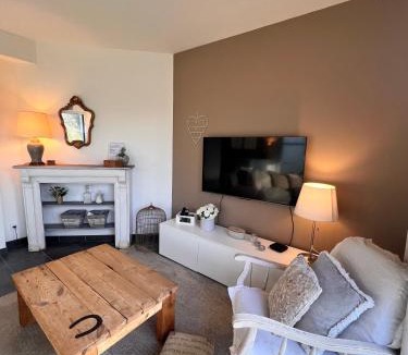 Loperhet House | Maison moderne sur le port