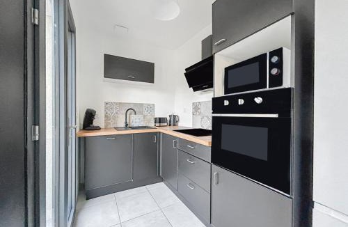 Poitiers Villa | Maison moderne T5 · 4 ch sdb privatives · Terrasse