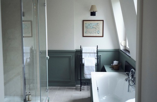 Beaumont-en-Auge Hotel | Maison Mouche