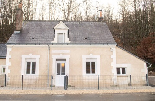 Louestault House | Maison Moulinas jacuzzi
