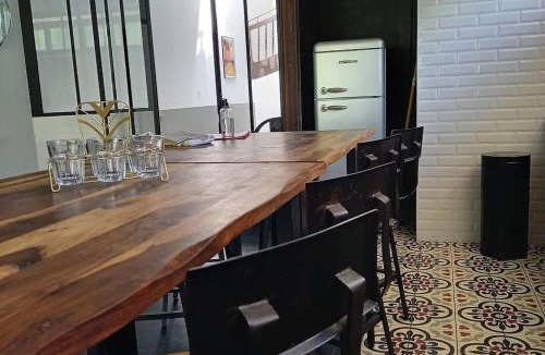 Mont-de-Marsan Apartment | Maison Nadaud avec parking privé
