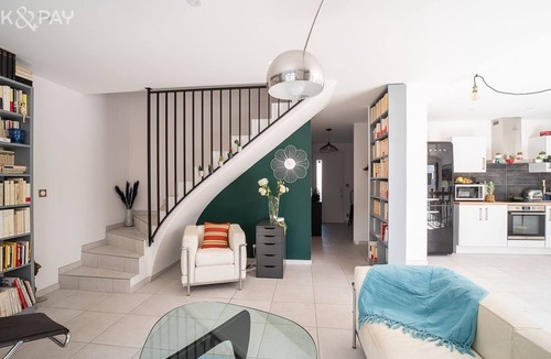Pia House | Maison Neuve Avec SPA Pergola Terrain DE Boules