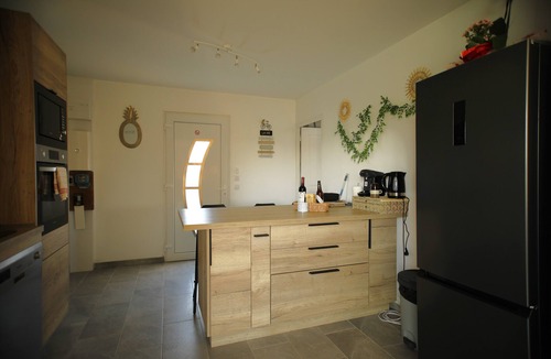 Mesnil-Bruntel House | Maison Neuve Chaleureuse de Plain-pied