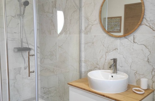 Pipriac House | Maison Neuve de Plain-pied