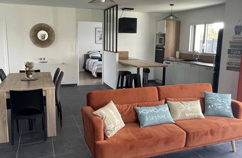 Plerin House | Maison Neuve Proche Plage ET GR 34