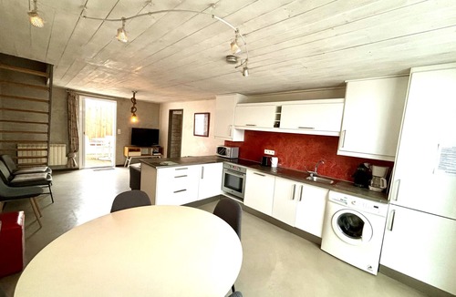 Noirmoutier-en-l'Ile House | Maison Noirmoutier au Vieil, à 120m de la Plage/2 Chambres