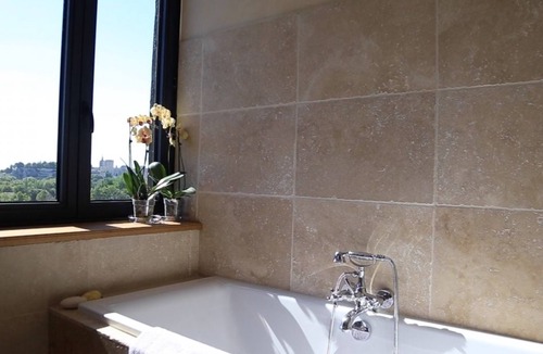 Villeneuve-les-Avignon Bed & Breakfast | Maison Orsini