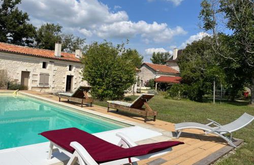 La Roche-Chalais House | Maison Périgord vert piscine et spa