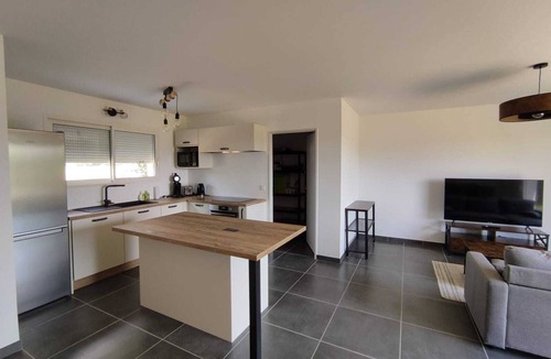 Valence-sur-Baise House | Maison Paisible au Cœur du Gers