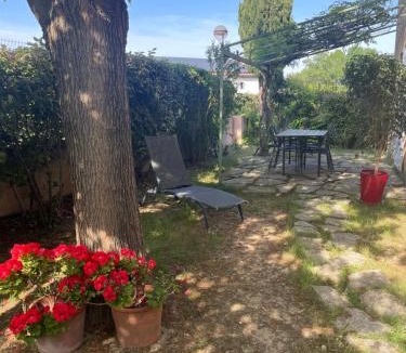 Saint-Gely-du-Fesc Villa | Maison paisible et climatisée proche de Montpellier, mer et rivière Animaux acceptés