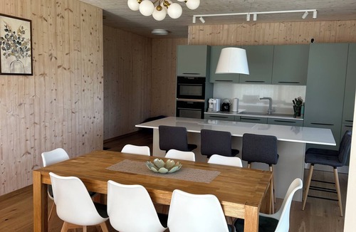 Lens Ski Chalet | Maison Panorama Alpes Suisses & Sauna