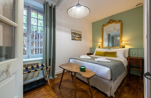 Bourdenay House | Maison Parcelle - Jacuzzi - Brasero - Art Déco